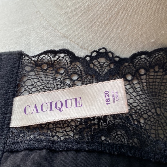 Lace garter Cacique 18/20 size. - Picture 6 of 7